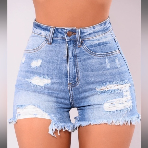 Out The Friend Zone Distressed Denim Shorts In Medium Blue Wash Size M - Picture 2 of 6